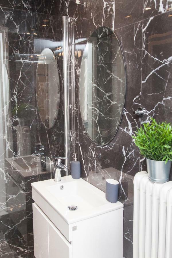 Luxurious Apartment In Athens Downtown エクステリア 写真
